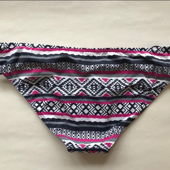 NWT LASCANA Low Rise Loop Tie Side Bikini Bottom - Picture 4 of 4